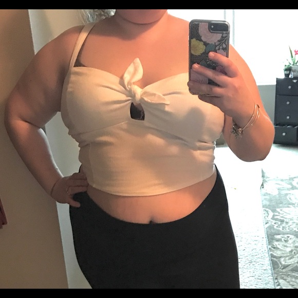 Forever 21+ Crop Top - Picture 4 of 7